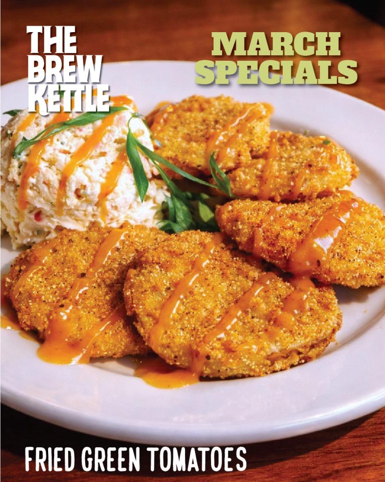 Fried green tomatoes with sauce.